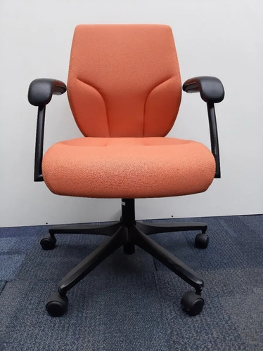 Cadeira Poltrona Giroflex G64 Interlocutor Sem Regulagem