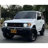 Mitsubishi Montero 3.0 V6 Blindado