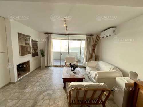 Venta Penthouse Tres Dormitorios. Península, Punta Del Este - Imagen 4