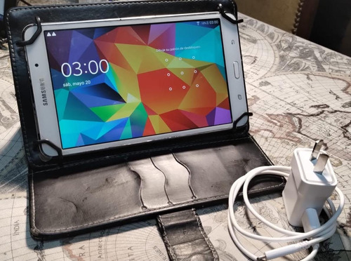 Tablet Samsung Galaxy Tab 4 7.0 Android  + Cargador + Funda 