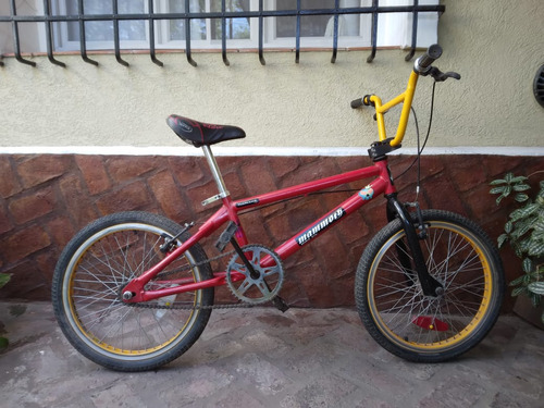 Bicicleta R 15 Tipo Bmx Casi Sin Uso