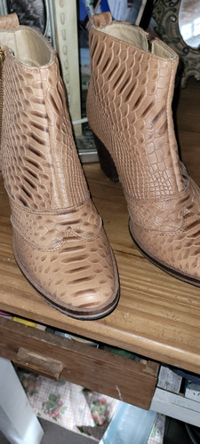 Botas De Cuero Reptil N°38 