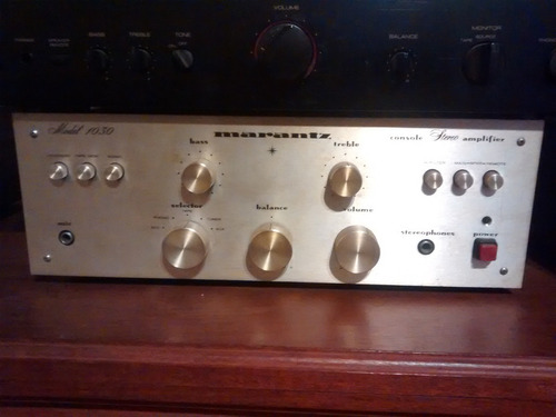 Marantz 1030 (b)