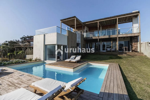 Casa En Venta - Punta Ballena - Primera Linea - Imagen 3