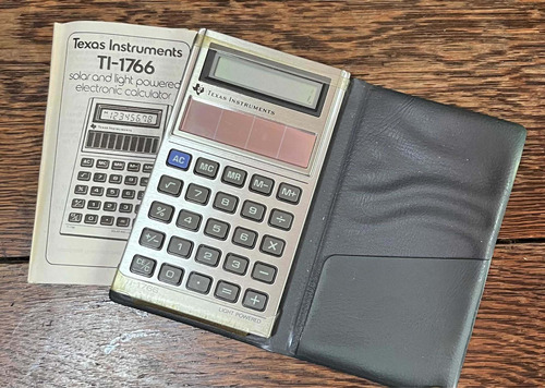 Texas Instruments Ti-1766 Calculadora Solar