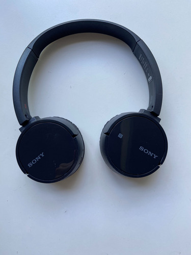 Auriculares Over-ear Bluetooth Sony Mdr-zx220bt Muy Poco Uso