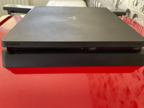 Sony Playstation 4 Slim 500gb Color Negro Usada Con Mando