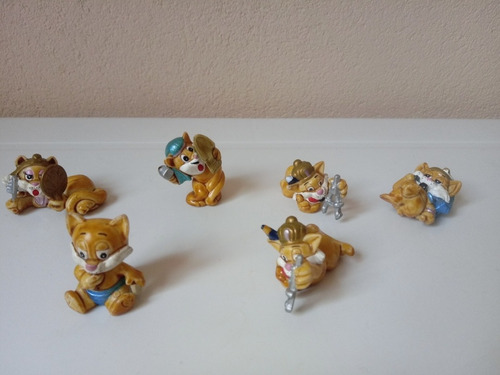 Kit Com 6 Miniaturas Gatinhos Antigas Kinder Ovo Anos 90 