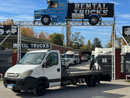 Iveco Daily 35c 14 Plancha Año 2013 Rentaltrucks Vial