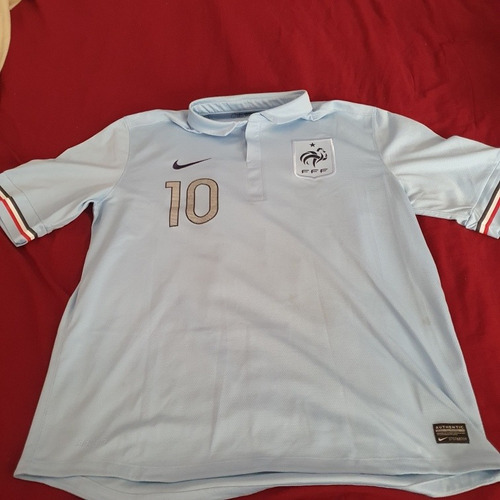 Selección De Francia (lote De Varios Jersey, Shorts Y Gorra)