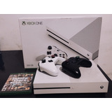 Xbox One S 500gb + 2 Joystick