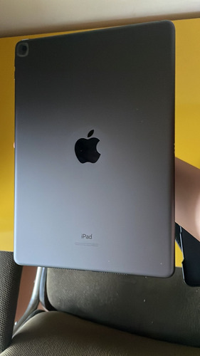 iPad 8a Geração - Usado