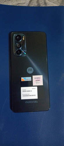 Moto Edge 30