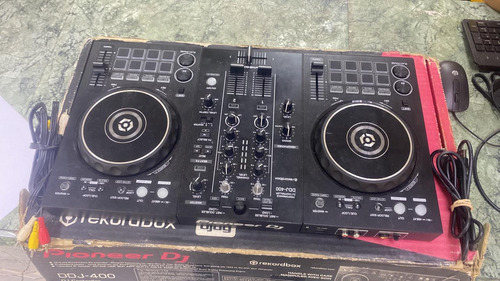 Controlador Dj Pioneer Ddj-400 De 2 Canales Mezcladora