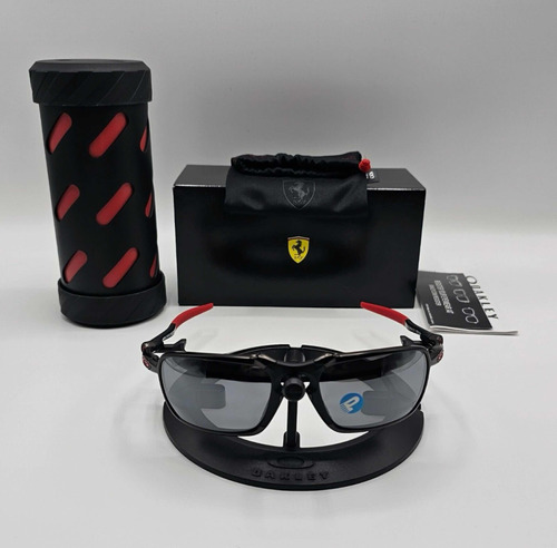 Óculos Oakley Badman Ferrari