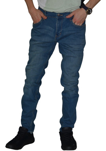 Jeans Hombre Wrangler Larston Slim 137517