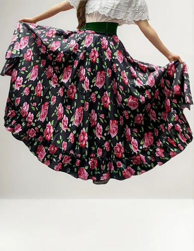 Falda Folklorica Floreada Medio Vuelo Medio Circula Infantil | MercadoLibre