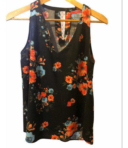 Blusa Top Marca Yagmour Negra Con Flores - Talle 44 M