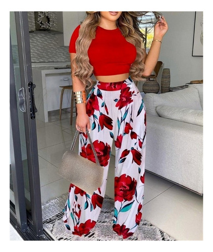 Short-sleeved Crop Top With Pants