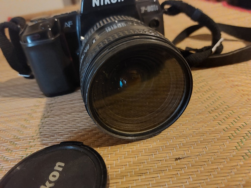 Nikon F801