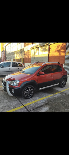 Toyota Etios 2018 1.5 Cross