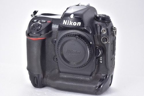 Nikon D2x 12.4mp (tags D70 D80 D90 D100 D200 D300 D3 D7000) 