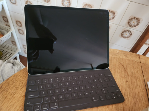 iPad Pro 12,9 64gb 3° Geração + Teclado Original Apple