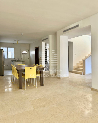En Venta Casa En El Conjunto Residencial Royal Crown Residences. - Imagen 3