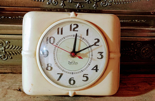 Reloj Electrico De Pared Antiguo Devon