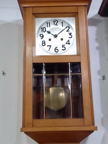 Antiguo Reloj De Pendulo  Junghans De Hora Y Media