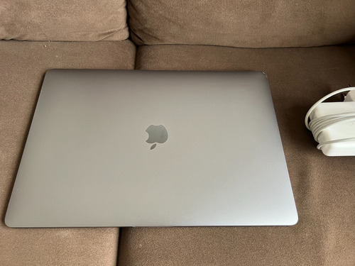 Macbook Pro 15 2018 -  I7 - 16gb Ram - Ssd 256gb