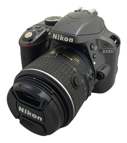 Camera Nikon D3300 C/ 18-55mm Prata Seminova 13250 Cliques
