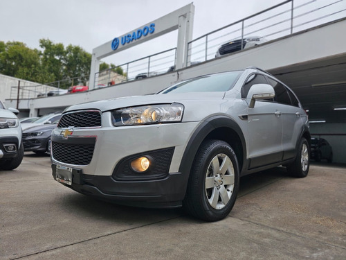 Chevrolet Captiva 2.4 Ls Mt 7 Asientos 2016 Gris Usado /nt