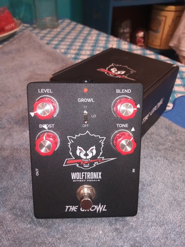 Pedal Overdrive (bajo O Guitarra) Con Blend . Wolftronix 
