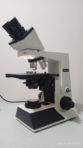 Microscopio  Uso Clínico / Patológico /ambiente Garantizado