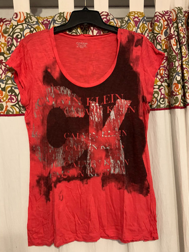 Remera Coral Mujer Calvin Klein Talle M - Made In India