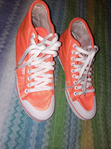 Zapatilla Botita adidas Fluo Naranja Única 39