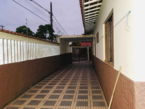 Excelente Casa Com Piscina À 200mts Do Mar! 350mil Financia! - Imagen 4