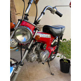 Honda Dax St70