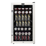 Frigobar 121 Latas Con Control Digital Y Ventilador Interno