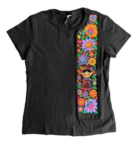 Playera Bordada Artesanal Con Flores Mexicana