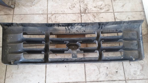 Parrilla O Careta Frontal Para Ford F150 Y F350 1998 Foto 3