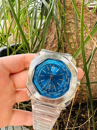 Belleza De Reloj Bvlgari Fondo Azul