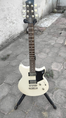Guitarra Yamaha Eléctrica Revstar Rse 20 Color Blanco Vintag