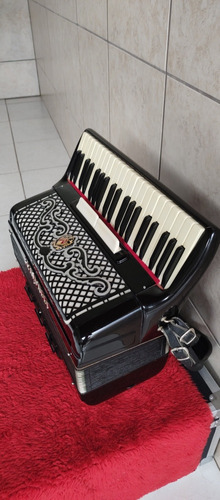 Acordeon Scandalli Italiana 