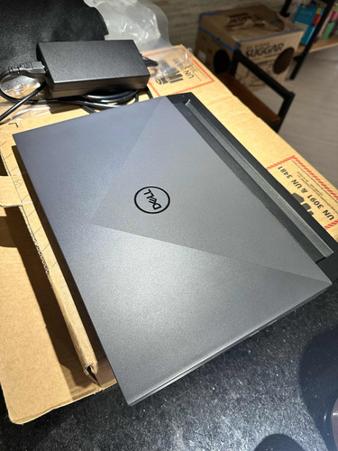 Notebook Gamer Dell G15 5520, Intel I5, Rtx 3050, 16gb Ram.