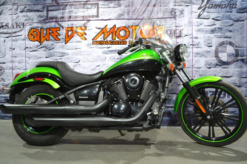 Llamativa Kawasaki Vulcan Custom 900cc