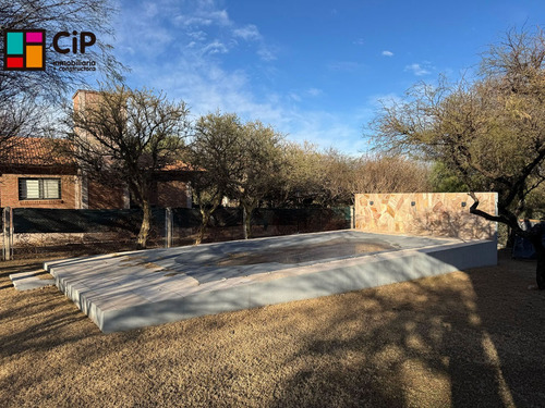 Venta De Casa Con Piscina En Carpintería - Imagen 4