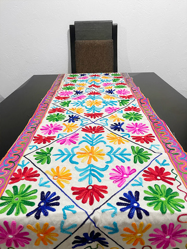 Camino De Mesa Bordado De La India 150x50cm - Flores En Romb