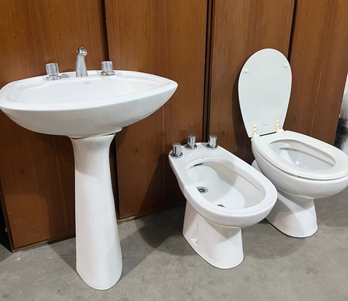 Set De Baño Ferrum (indoro, Bidé Y Lavamanos)